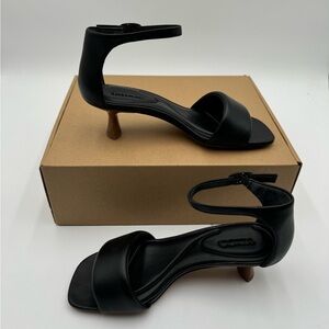 Women’s Vince Pepa Black Leather Heels NWT